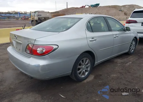 2002 Lexus Es 300 z USA, uszkodzony, nr VIN JTHBF30G825035735